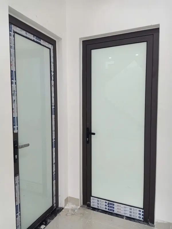 Cửa đi mở vào — hình 6/8