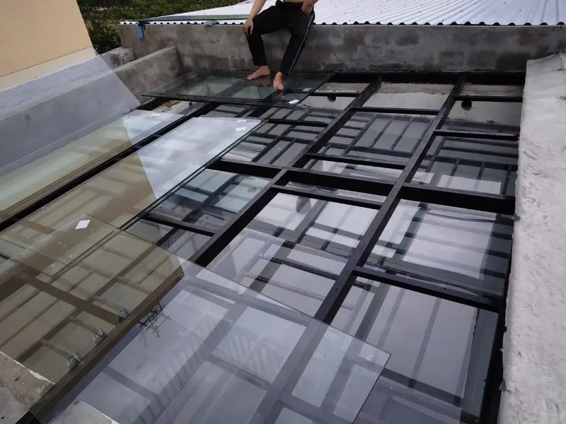 KÍNH GIẾNG TRỜI ĐÀ NẴNG — hình 1/7