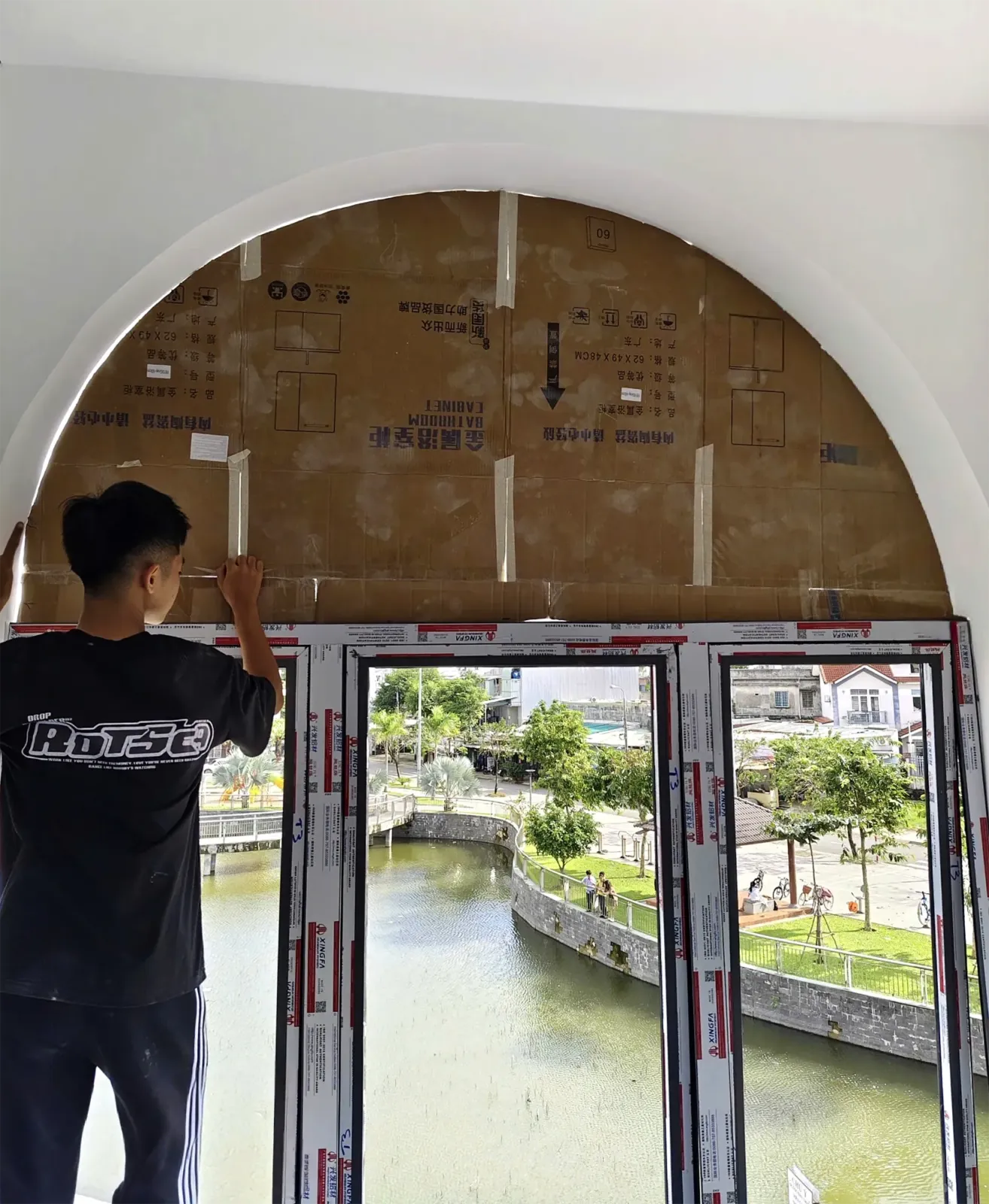 Cửa sổ nhôm uốn vòm Đà Nẵng – mở quay, mở hất và fix vòm — hình 4/4, xem đầy đủ
