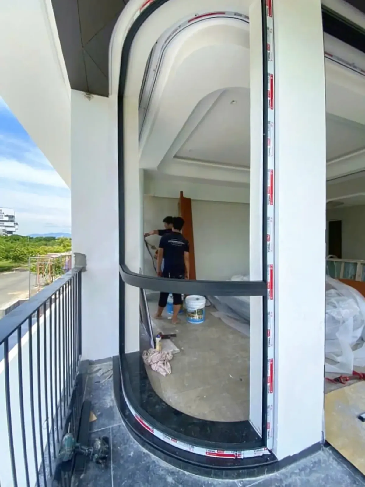 Vách kính cố định uốn vòm Đà Nẵng – vách cố định uốn cong và vách cố định uốn dọc — hình 1/1, xem đầy đủ
