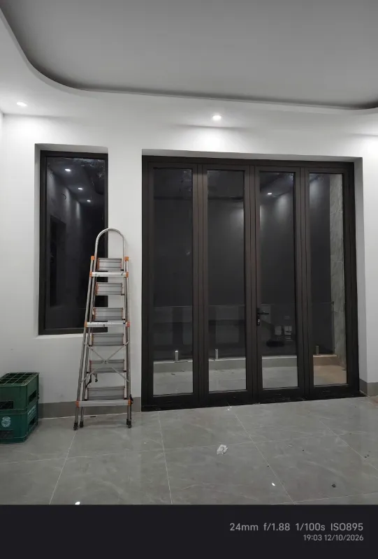 Thi công cửa nhôm kính tại Đà Nẵng — hình 3/8