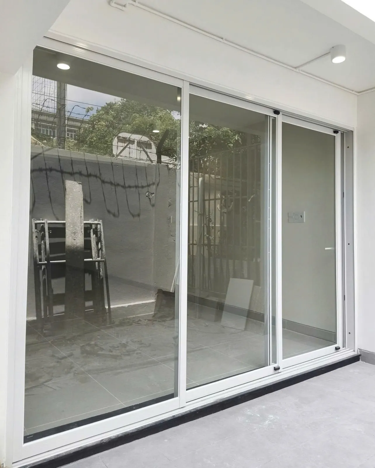 Cửa Đi Lùa — hình 3/8, xem đầy đủ