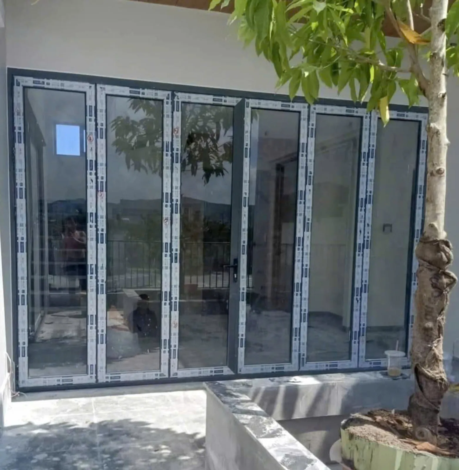 Cửa xếp trượt — hình 5/5, xem đầy đủ